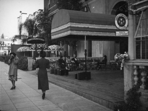 Knickerbocker Hotel, front entrance