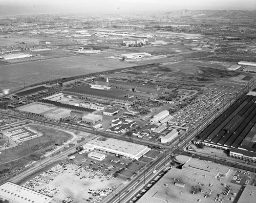 Slauson and Eastern Avenue, Commerce, looking northeast