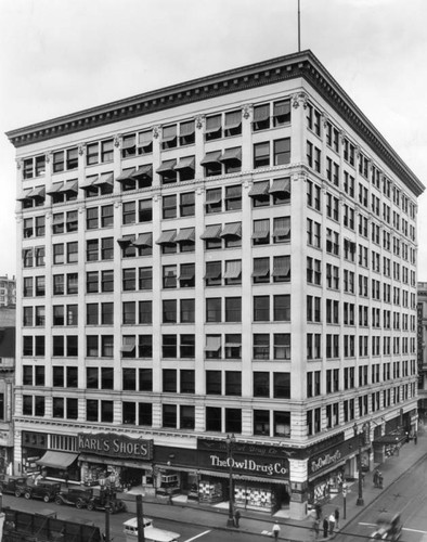 Higgins Building, exterior