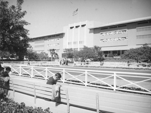 Benches, paddock and grandstand at Santa Anita Racetrack