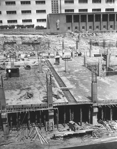 Construction across L.A. Courthouse