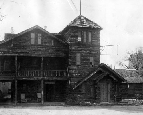 Couple to re-open famed old lodge