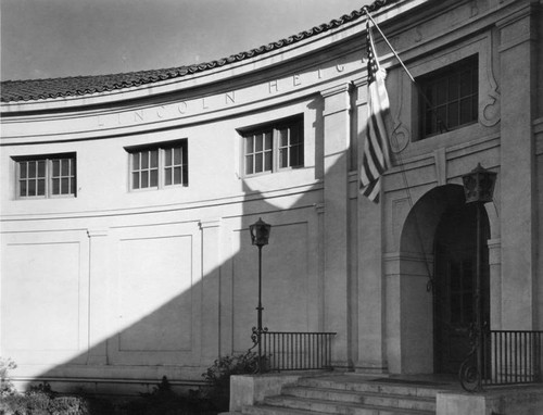 Entrance, Lincoln Heights Branch Library