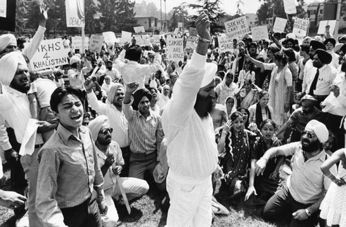 Sikhs march against Indian government