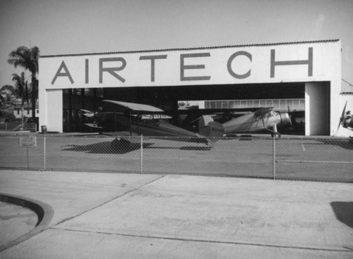 Air Tech, Lindbergh Field