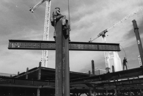 Cal Trans building construction