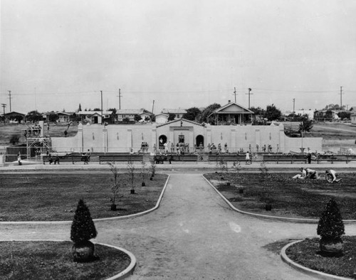 Brea City Park and Plunge