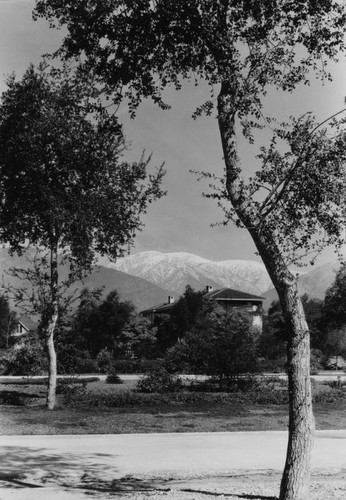 Albert K. Smiley Hall, Pomona College