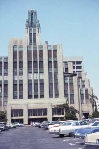 Bullock's Wilshire, rear view