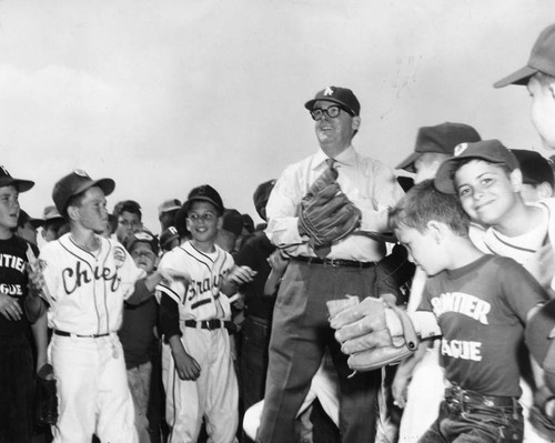 Mayor has Little League weekend