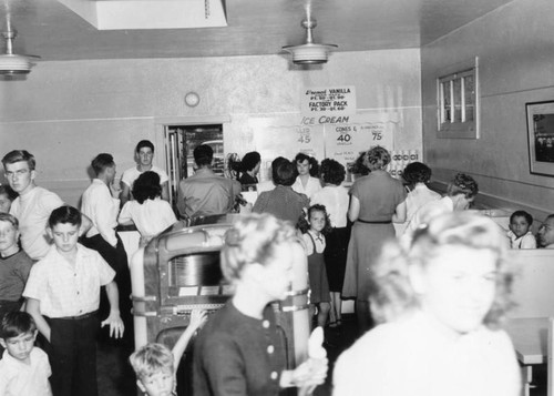 Currie's Ice Cream parlor, Montebello