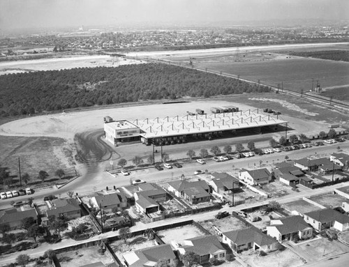 Paramount Boulevard, Pico Rivera, looking northwest