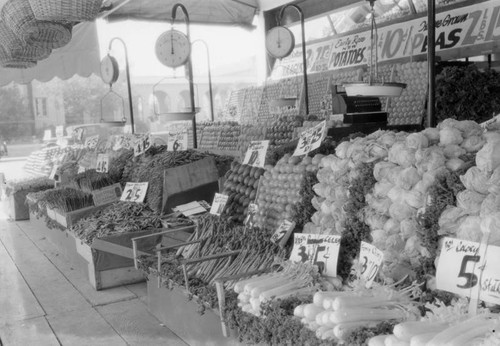 Market display of fresh produce