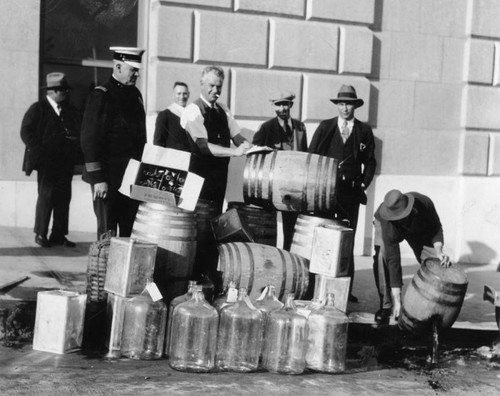 Rum raids in San Pedro