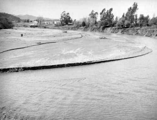 L.A. River flooding, Universal City flood plain