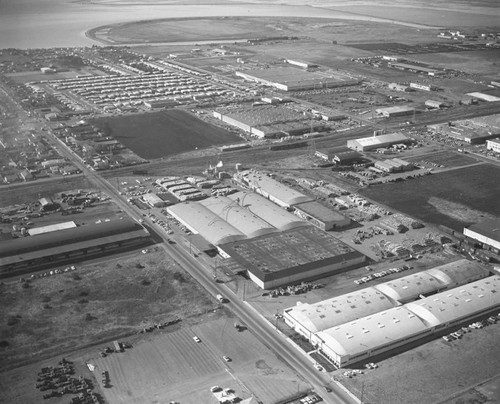 Flintkote Co., San Leandro, looking west