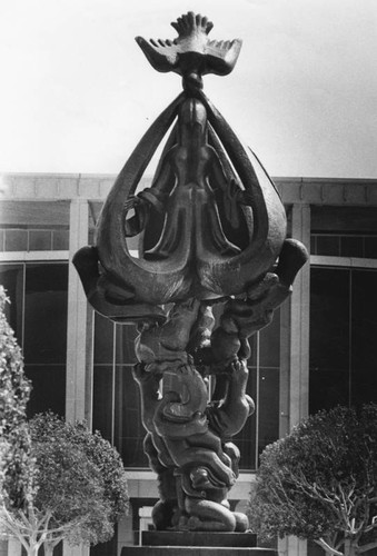 Jacques Lipchitz's "Peace on Earth"