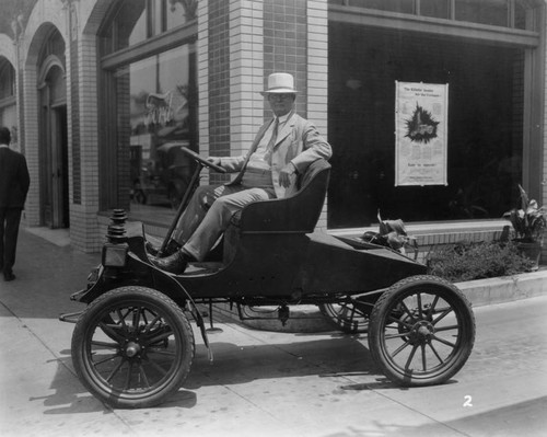 Old Settlers Parade car