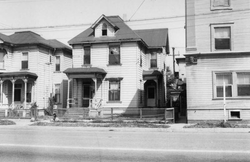 Homes on N. Hope Street, Bunker Hill