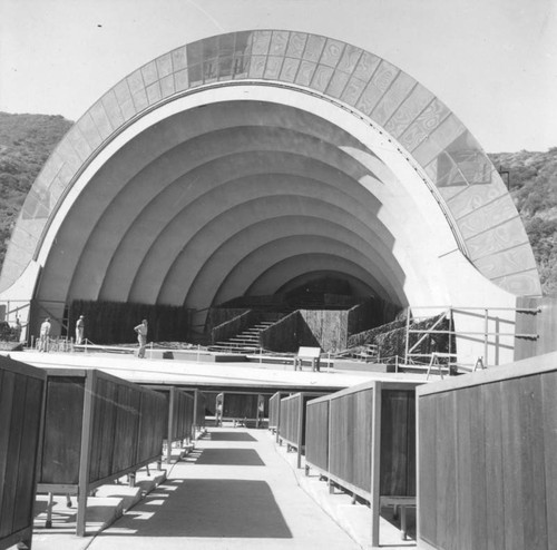 Hollywood Bowl, preparing stage for Easter services, view 5