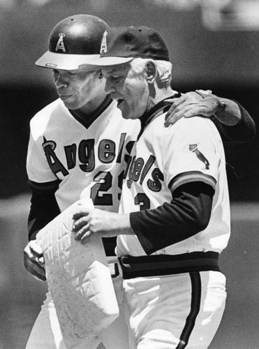 Rod Carew and manager Gene Mauch