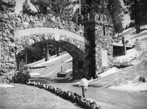 Big Pines Recreation Camp, walking towards the bridge