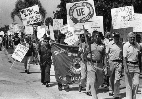 Plant closure rally