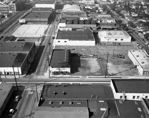 Industrial blocks between E. 58th and E. 57th streets