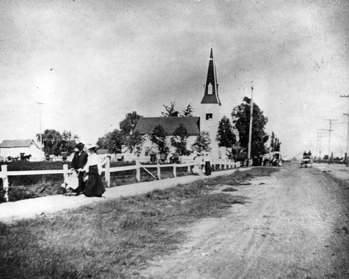 Early view of Compton