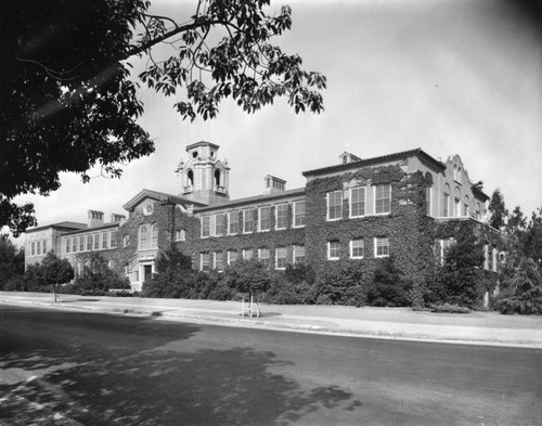 Mason Hall, Pomona College