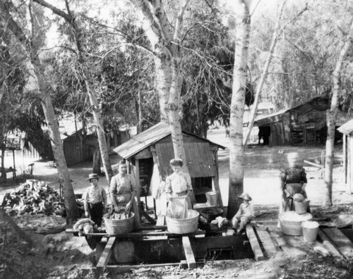 Washing clothes at the Zanja Madre