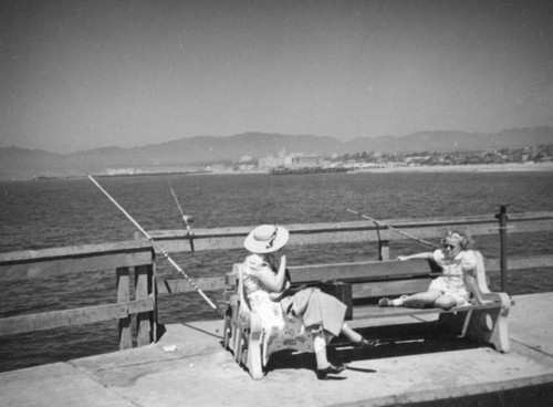 Woman and child on the pier in Santa Monica