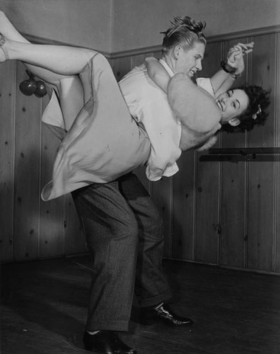 Don and Irene prepare for dance contest