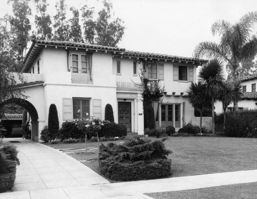 Two-story residence, Los Angeles