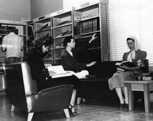 Patrons at San Pedro Branch Library