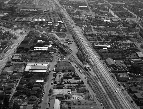 Marbrisa Avenue, Short Street and Alameda Street, Huntington Park, looking south