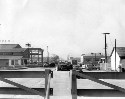 Block traffic for Burbank freeway construction