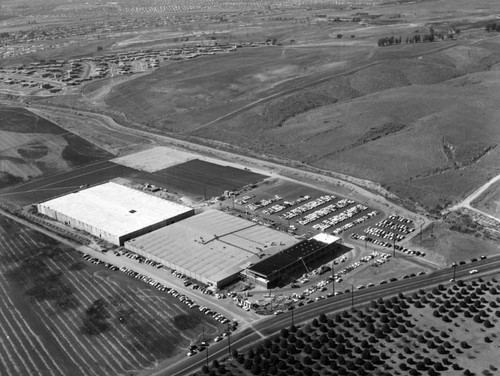 Hughes Aircraft, Moore Avenue and Gilbert Street, looking northwest