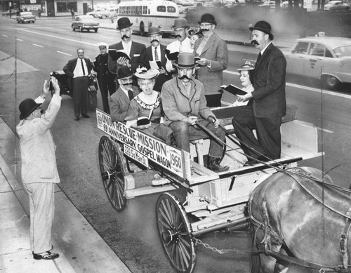 Old mission "Gospel Wagon" rolls downtown