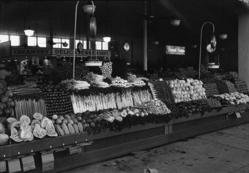 Beverly Crest Market interior