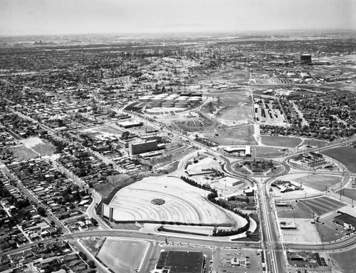 Circle Drive-In, Long Beach, looking northwest