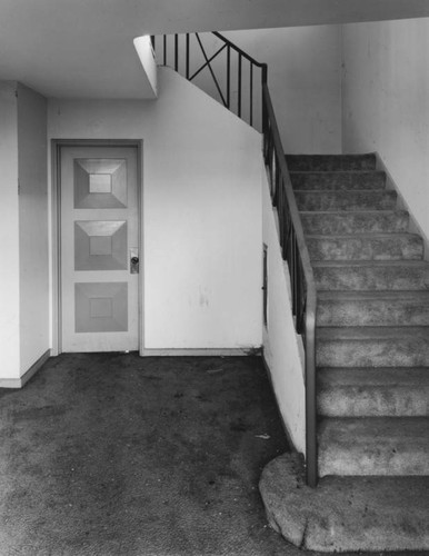 Ambassador Hotel, Large Bungalow, renovated interior