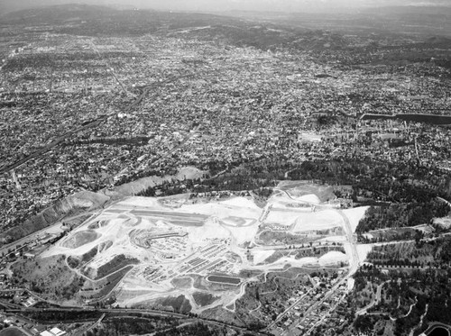 Chávez Ravine, Los Angeles, looking north