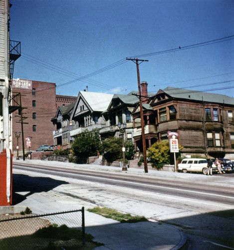 Olive Street, Bunker Hill