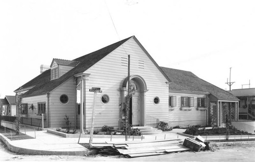 Cypress Park Branch Library