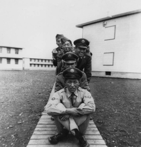 Japanese American soldiers