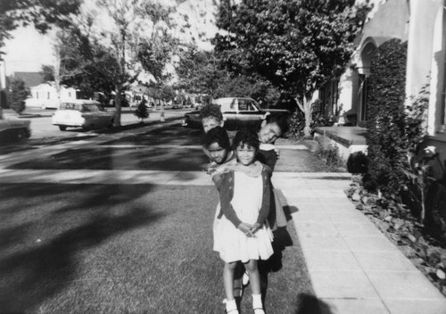 Children in front yard