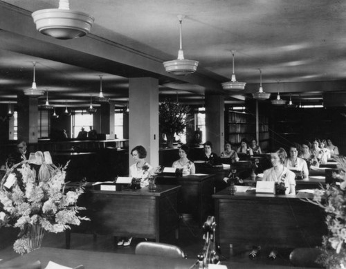 Title Guarantee Building — Calisphere
