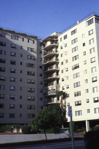 Condominiums, Westwood