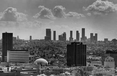 Clear skies in Hollywood